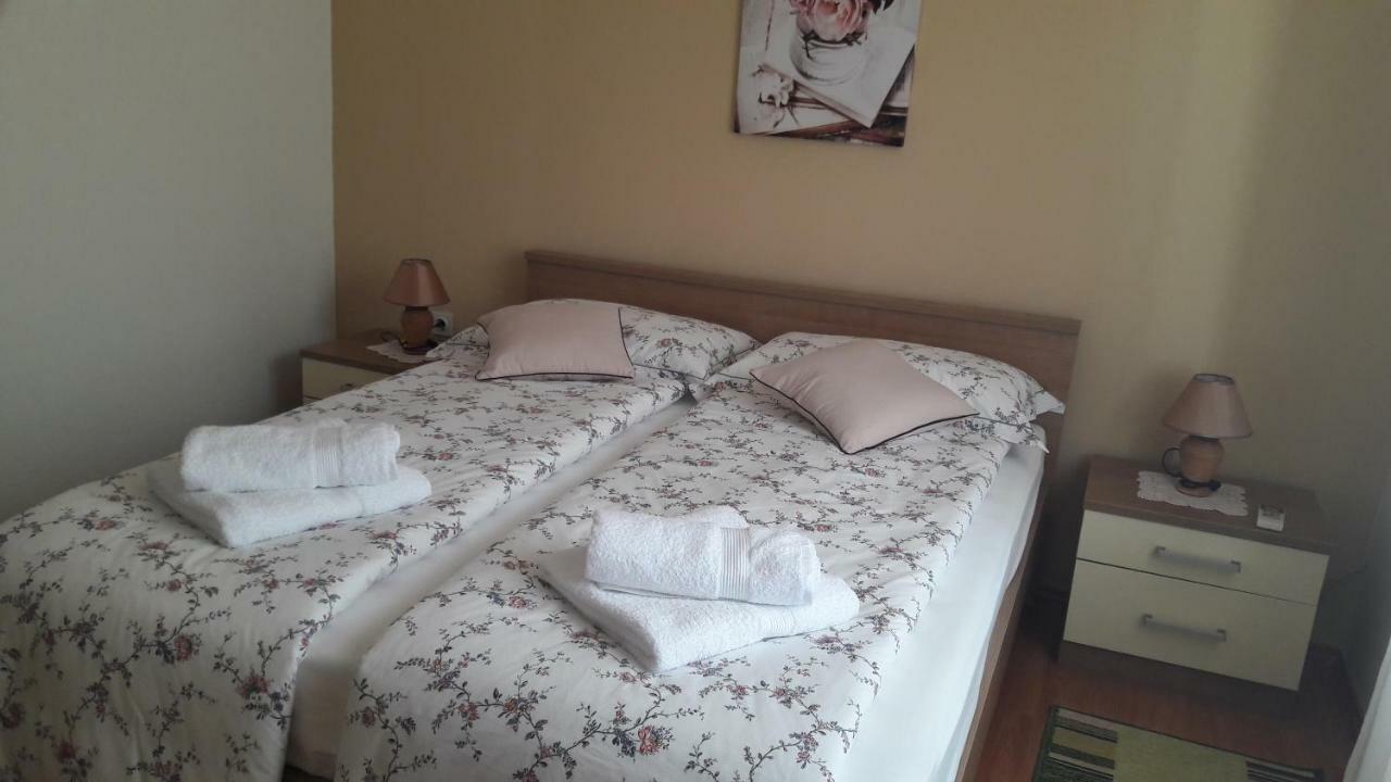 Apartman Dea Crveni Vrh Exterior photo
